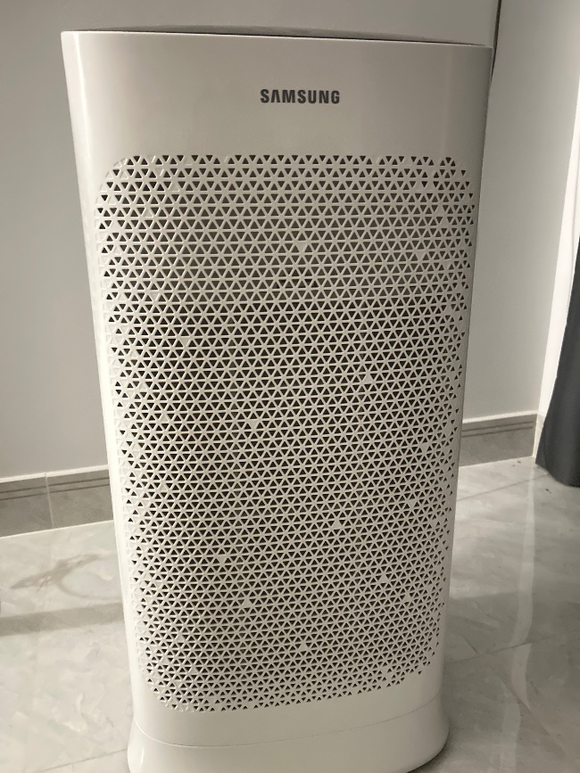 Thanh lý Máy lọc không khí Samsung trắng hiện đại làm đạo cụ studio